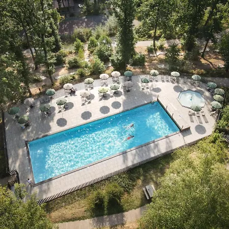 キャンプ場 Huttopia De