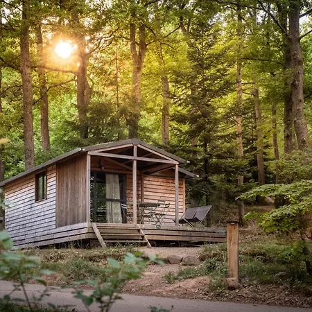 Huttopia De キャンプ場 3*