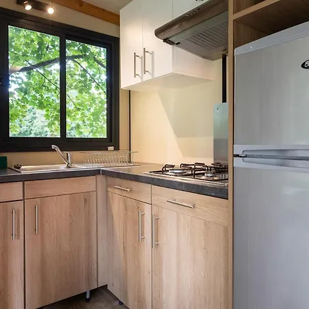 キャンプ場 Huttopia De